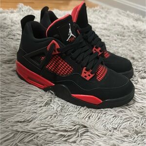 Size 6.5Y Jordan 4 Retro Red Thunder